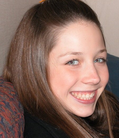 Фото - Клер Стоун: 450x523 / 49 Кб