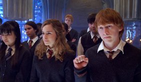 Фото - Кэти Льюнг: 282x164 / 13 Кб