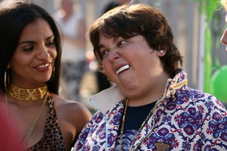 Фото - Andy Milonakis: 323x215 / 21 Кб