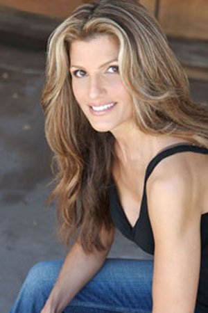 Фото - Джина Фричион: 300x450 / 23 Кб