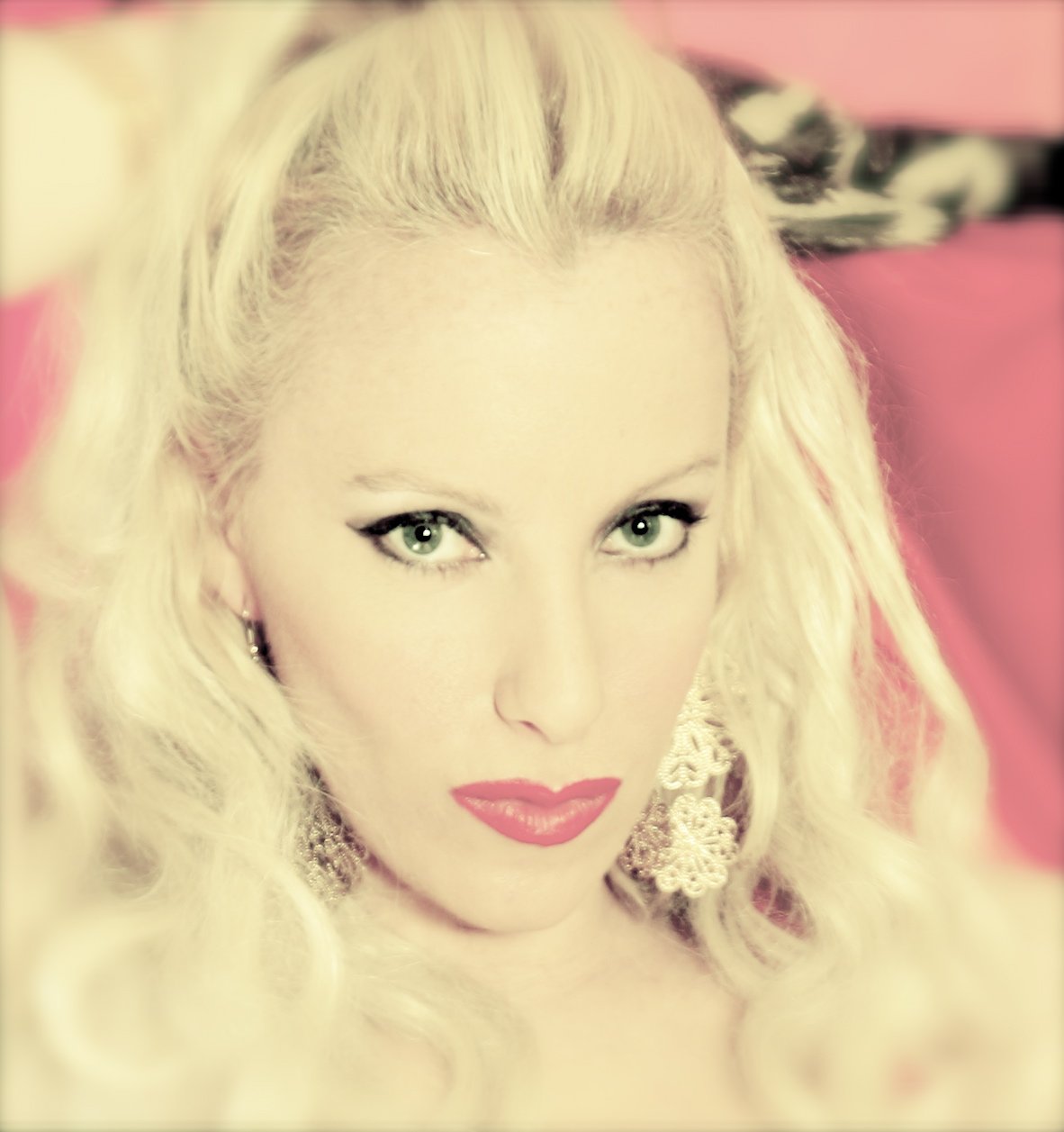 Фото - Vitta Quinn: 1182x1257 / 111 Кб