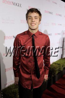 Фото - Matthew Fahey: 267x400 / 21 Кб