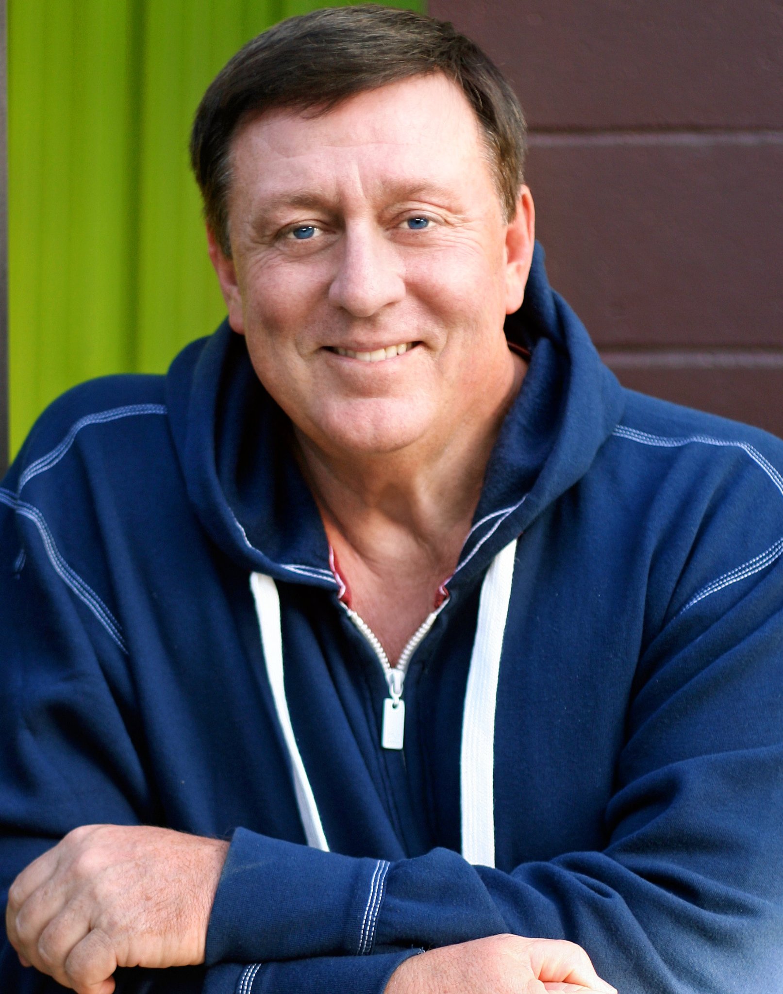 Фото - Jim Tooey: 1613x2048 / 425 Кб