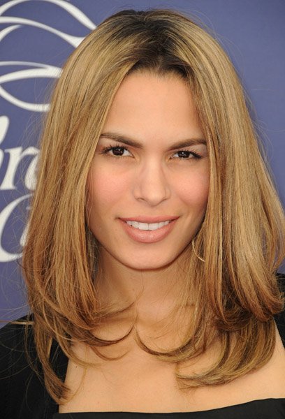 Фото - Надин Веласкес: 408x600 / 56 Кб