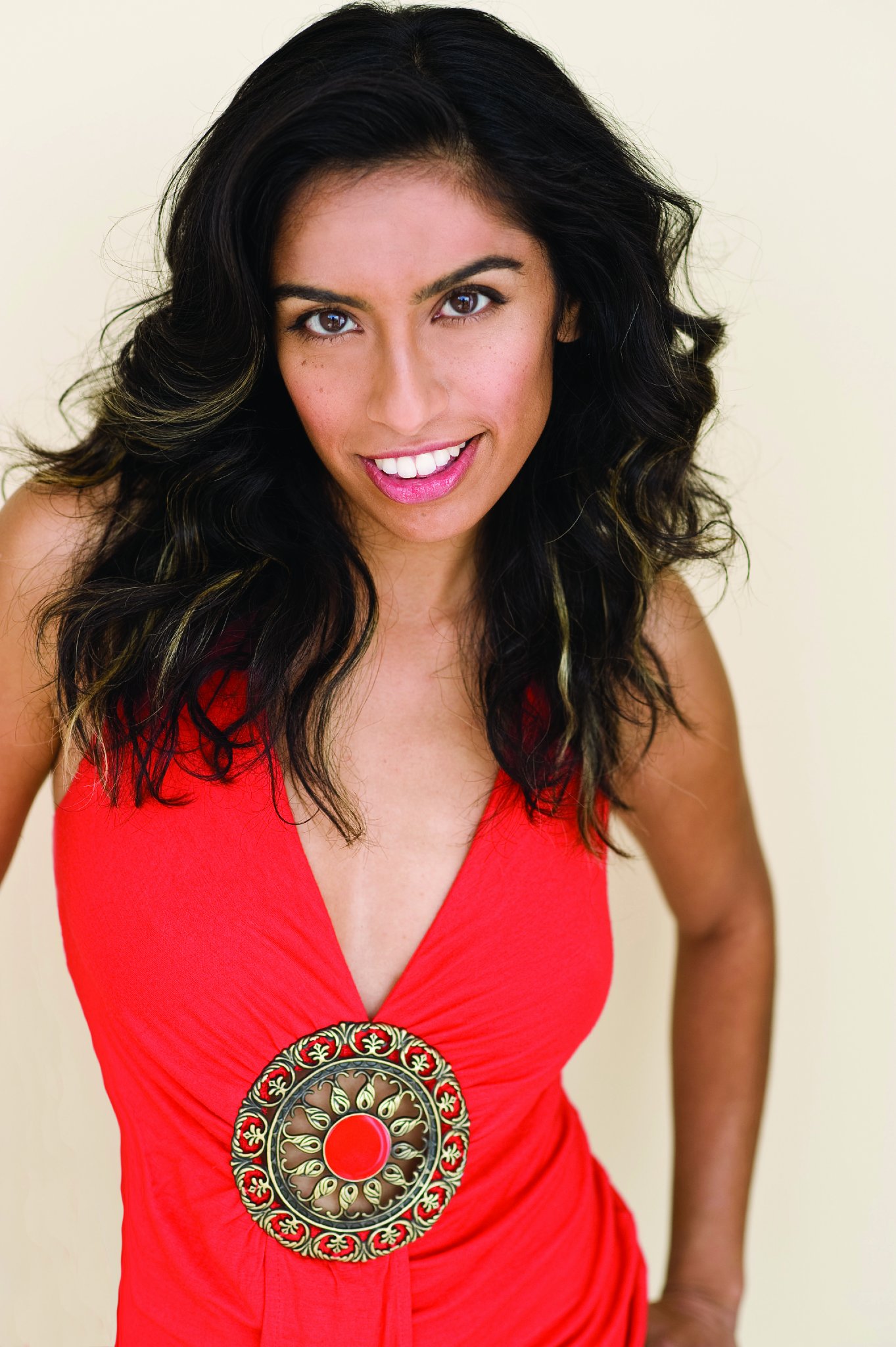 Фото - Rasika Mathur: 1363x2048 / 365 Кб