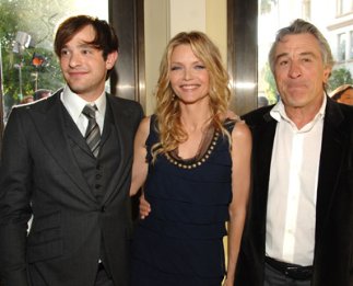 Фото - Чарли Кокс: 323x261 / 20 Кб