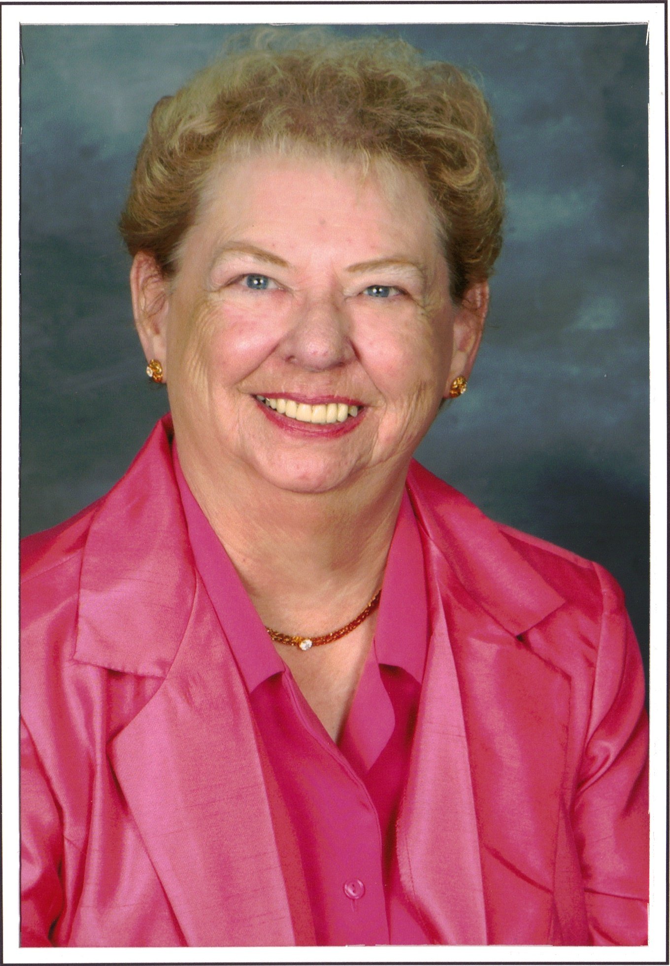 Фото - Nancy Guerriero: 1360x1960 / 417 Кб