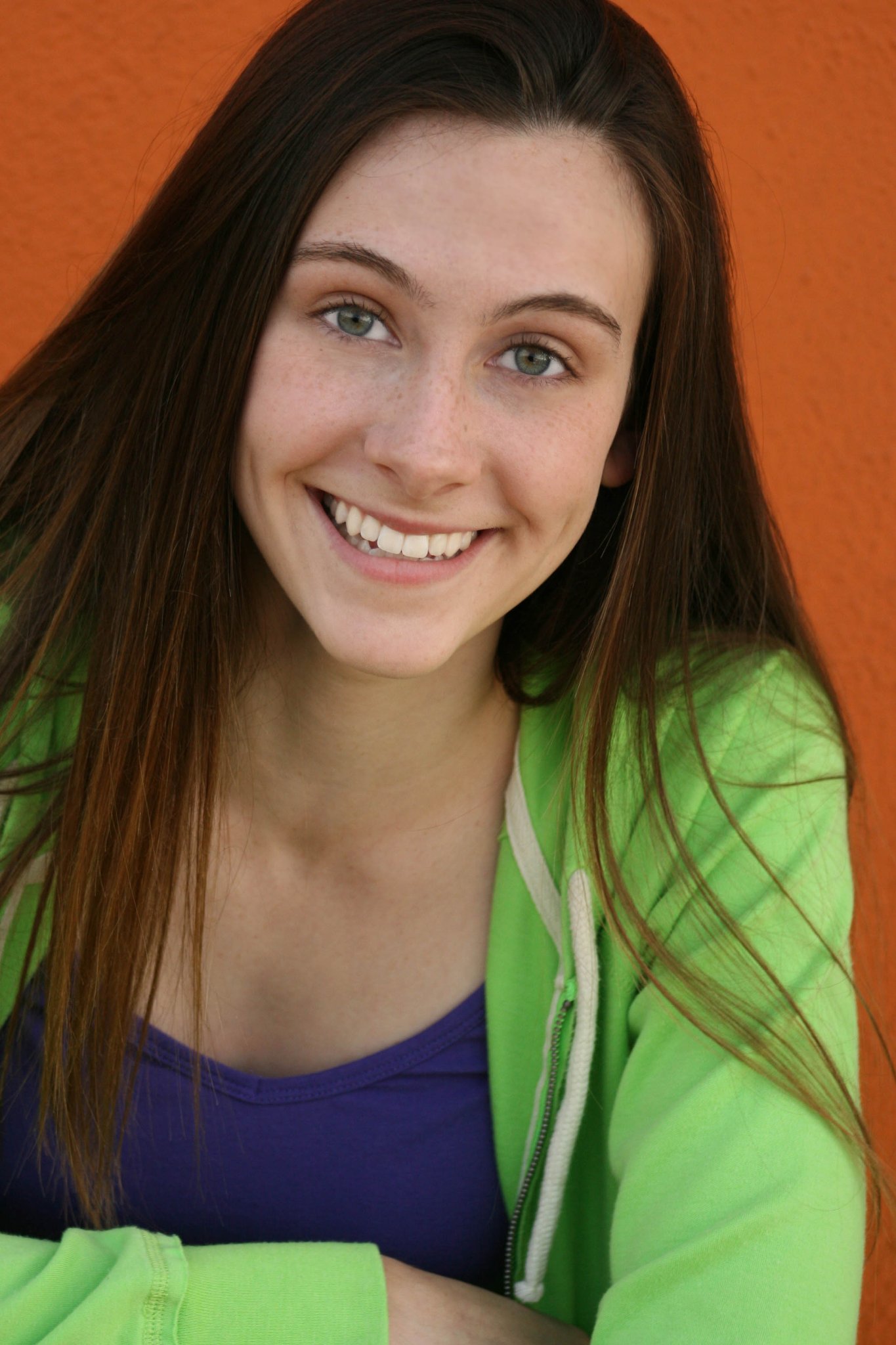 Фото - Джесси Флауер: 1365x2048 / 304 Кб