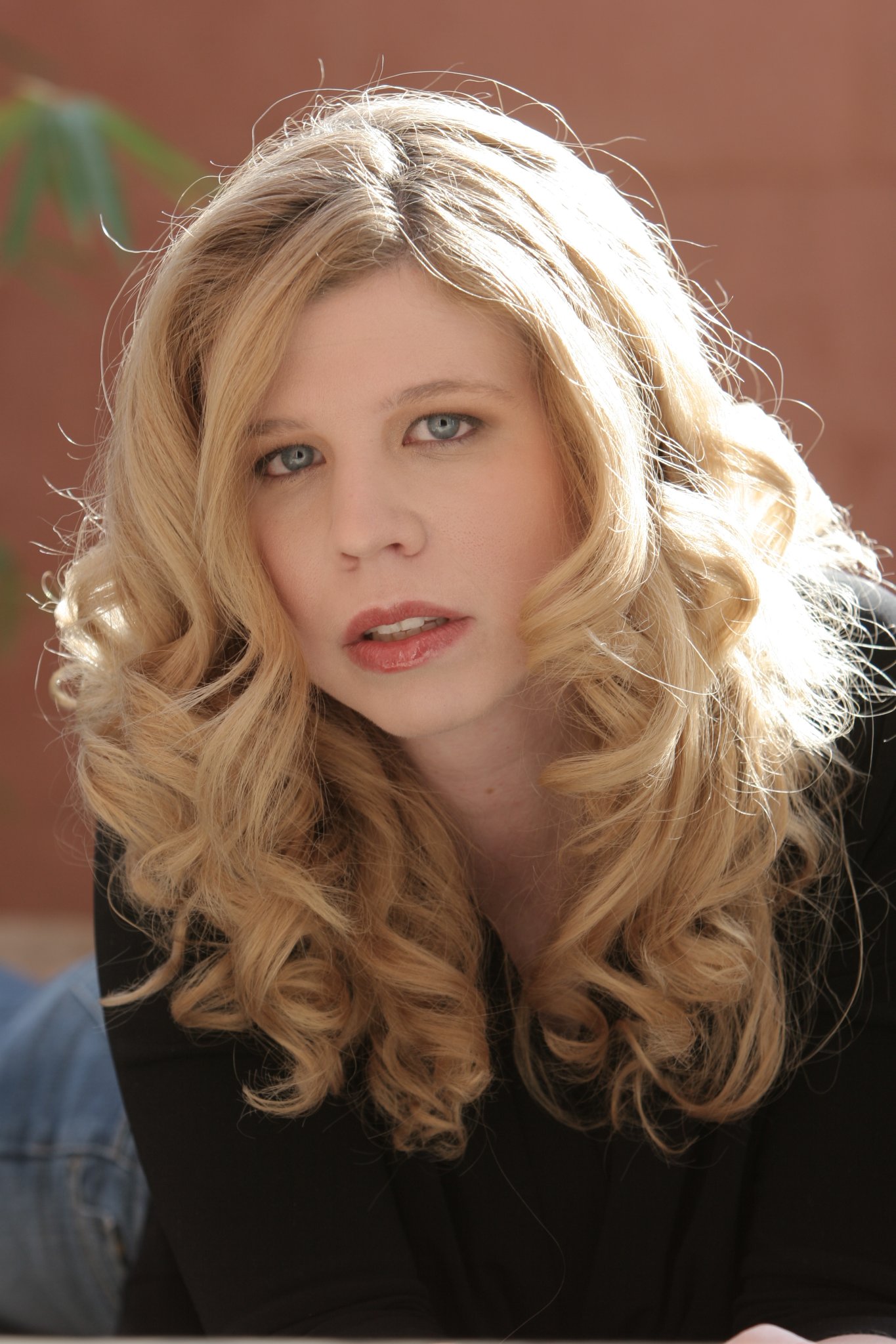 Фото - Brooke Campbell: 1365x2048 / 362 Кб