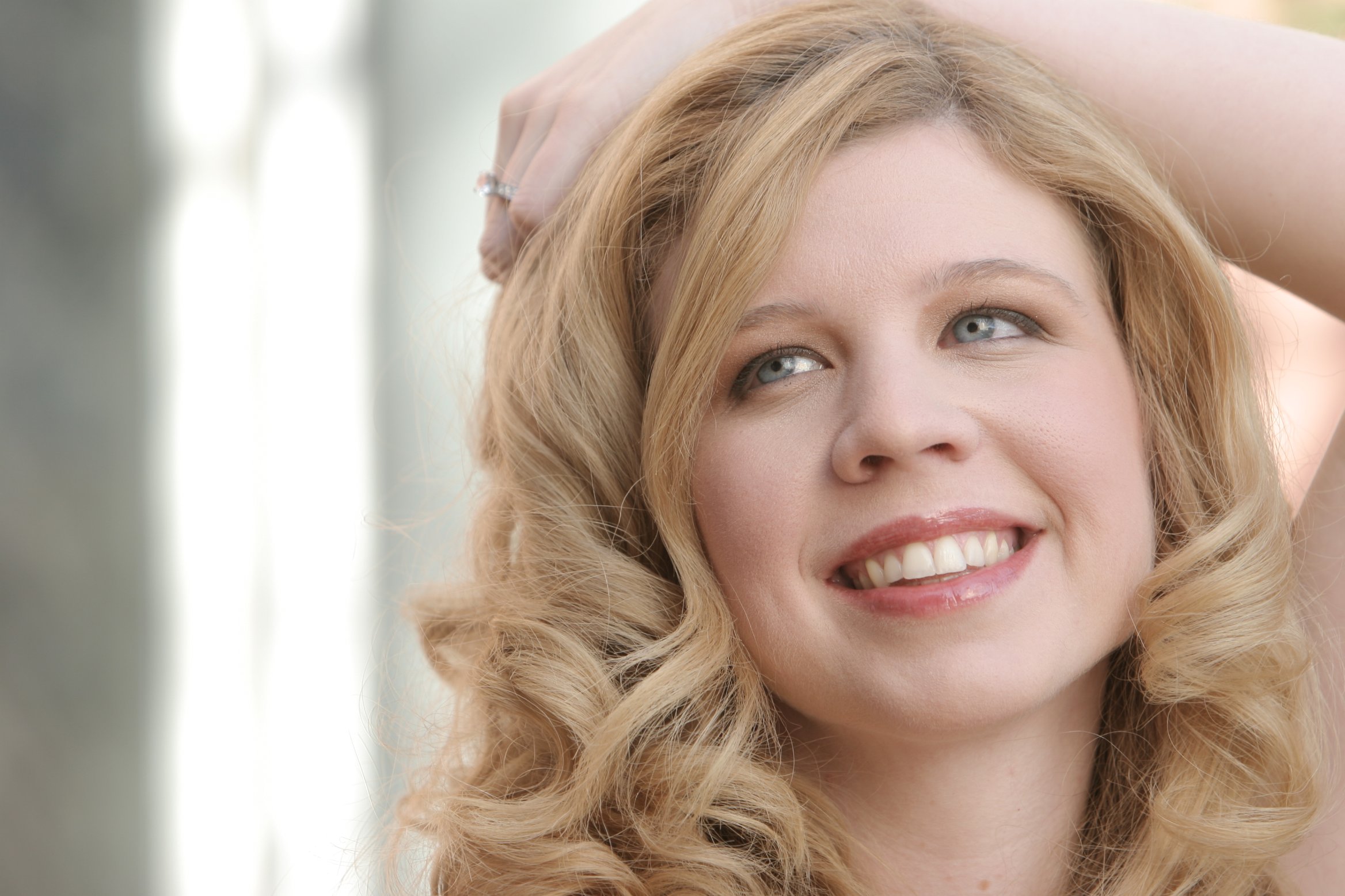 Фото - Brooke Campbell: 2336x1557 / 398 Кб