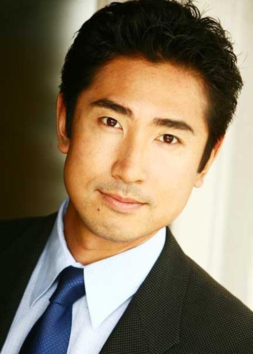 Фото - Yoshi Ando: 500x700 / 49 Кб