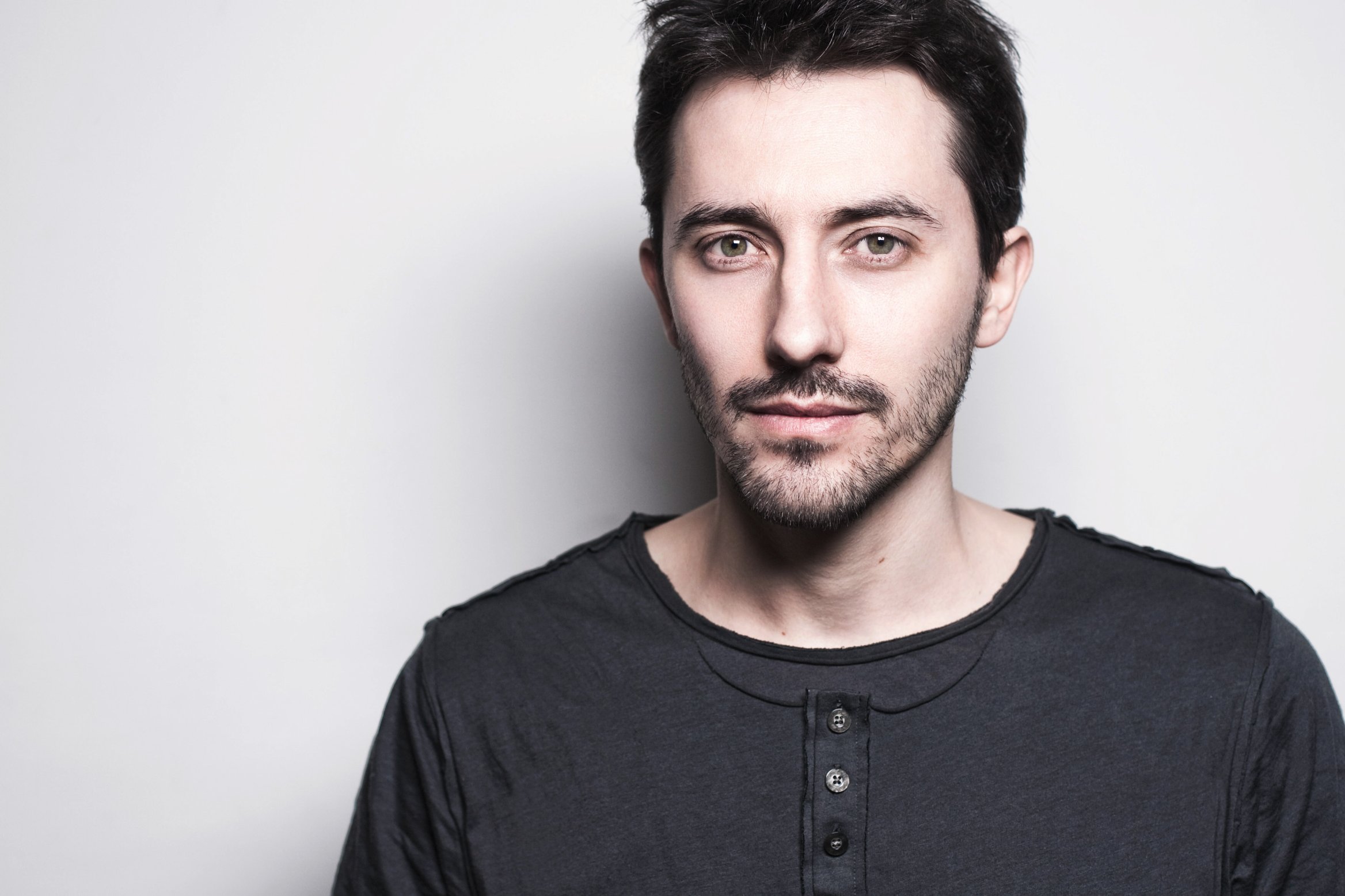 Фото - Ксавьер Лорен: 2336x1557 / 292 Кб