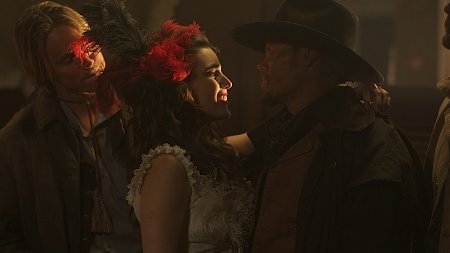 Фото - Erin Marie Hogan: 450x253 / 15 Кб