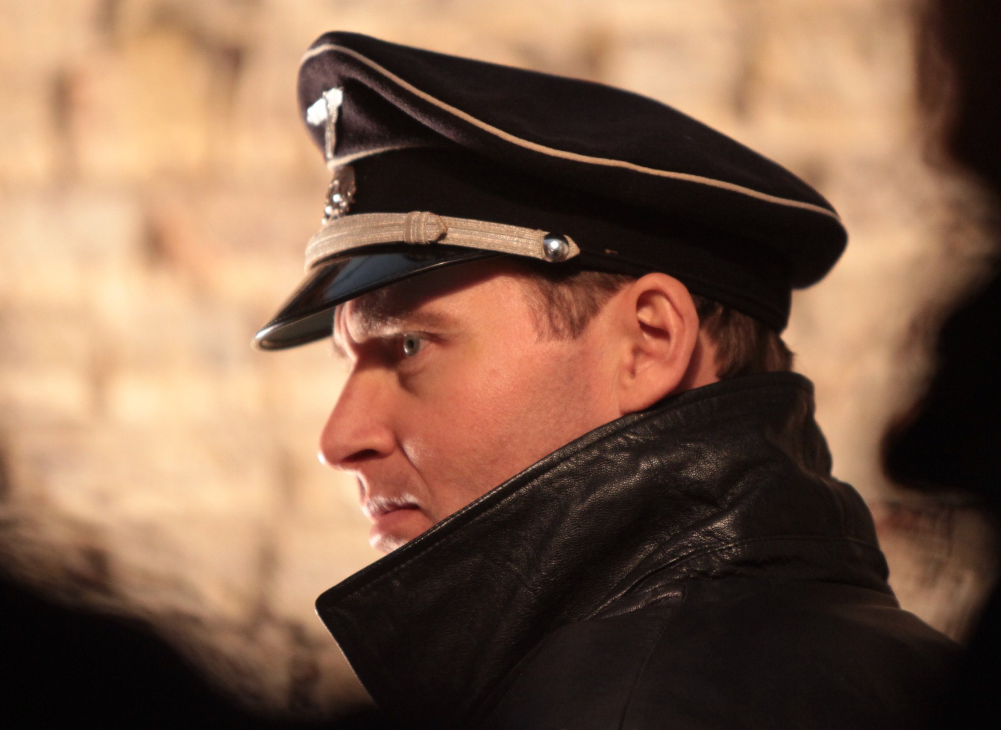 Фото - Адриан Буше: 2036x1486 / 258 Кб