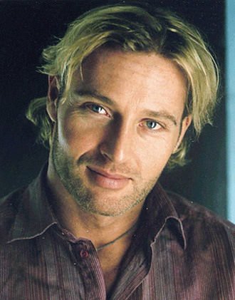 Фото - Адриан Буше: 330x421 / 30 Кб