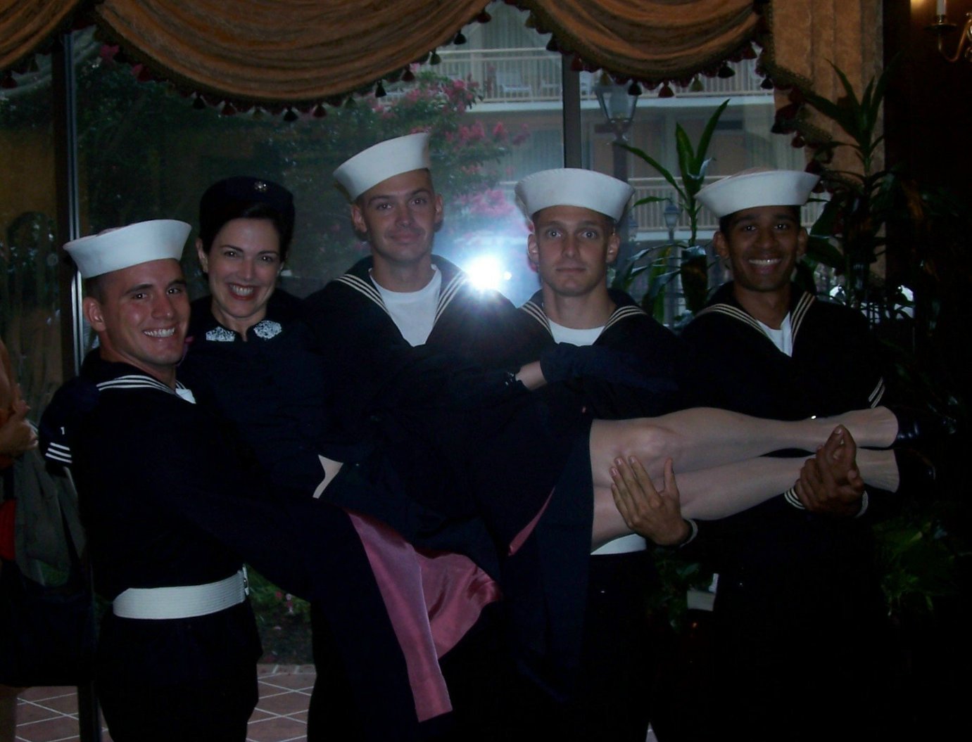 Фото - Katherine Hoskins Mackey: 1381x1055 / 149 Кб