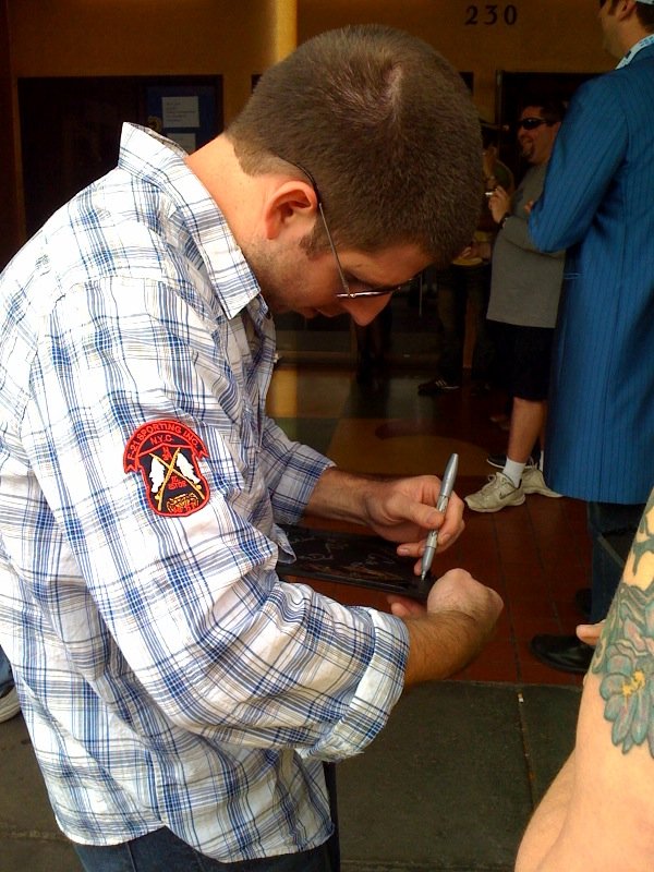 Фото - Matthew Corbett Davis: 600x800 / 119 Кб