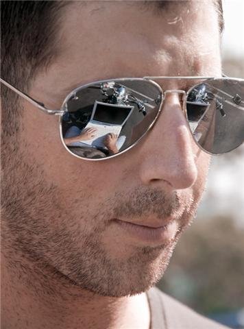 Фото - Matthew Corbett Davis: 356x480 / 33 Кб