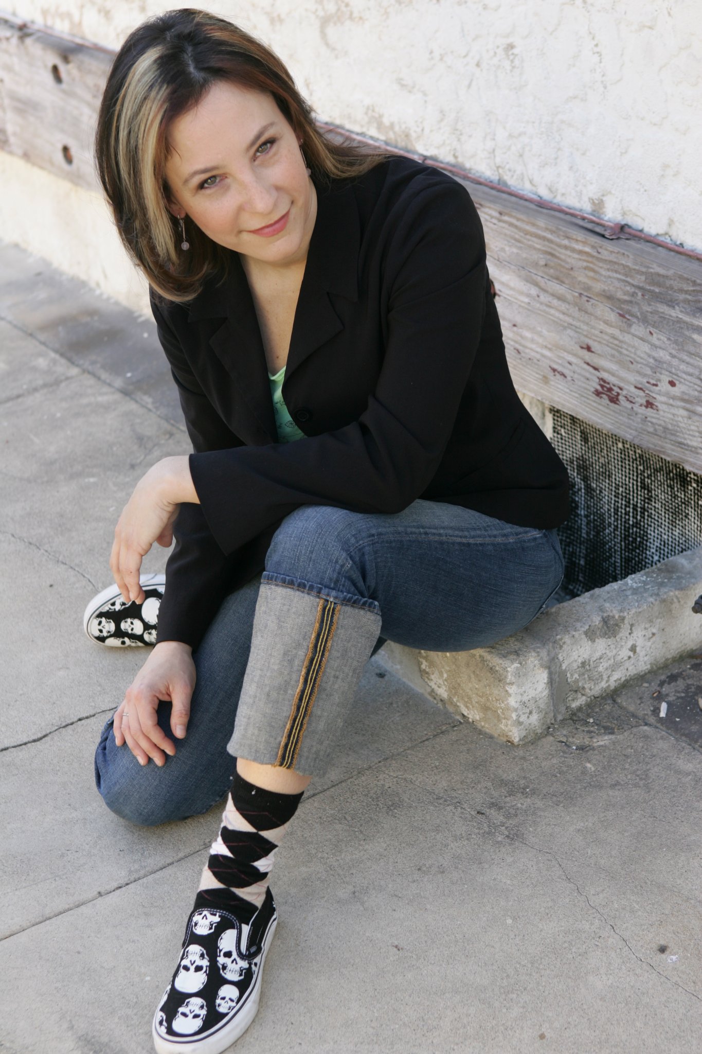 Фото - Betsy McIntyre: 1365x2048 / 415 Кб