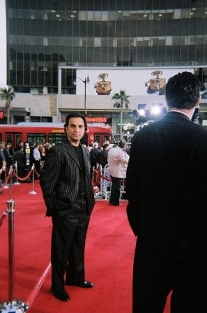 Фото - Фахим Фазли: 297x448 / 30 Кб