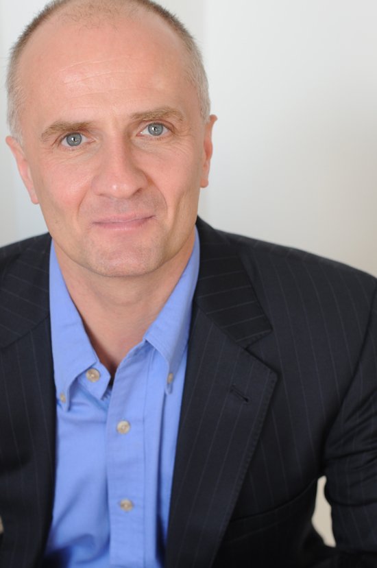 Фото - Дитер Рисли: 550x828 / 43 Кб