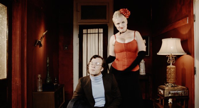 Фото - Katherine East: 692x374 / 41 Кб