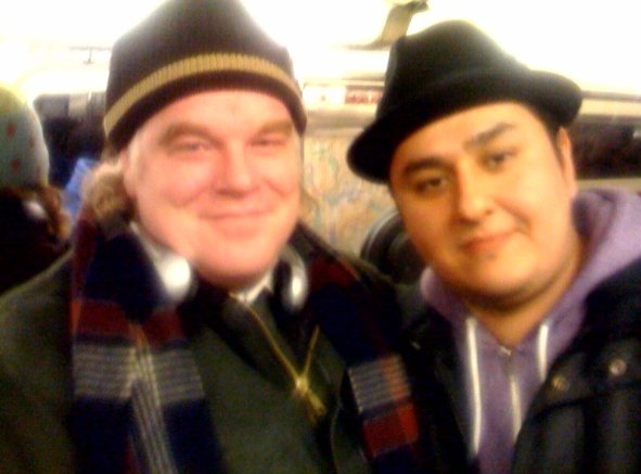 Фото - Рики Гарсиа: 591x437 / 40 Кб