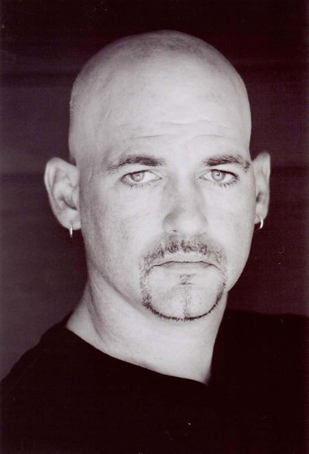 Фото - Troy DeWalt: 450x661 / 35 Кб