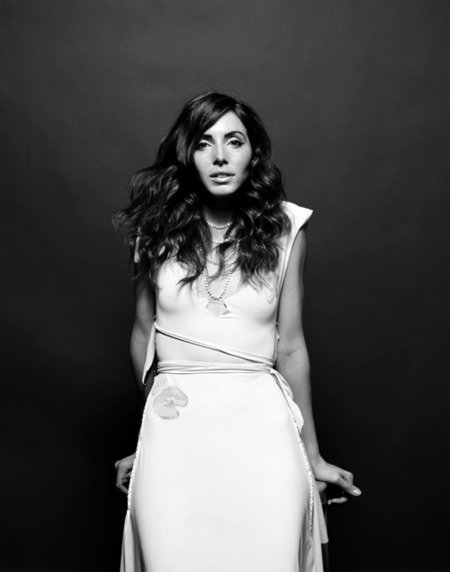 Фото - Уитни Каммингс: 450x572 / 24 Кб