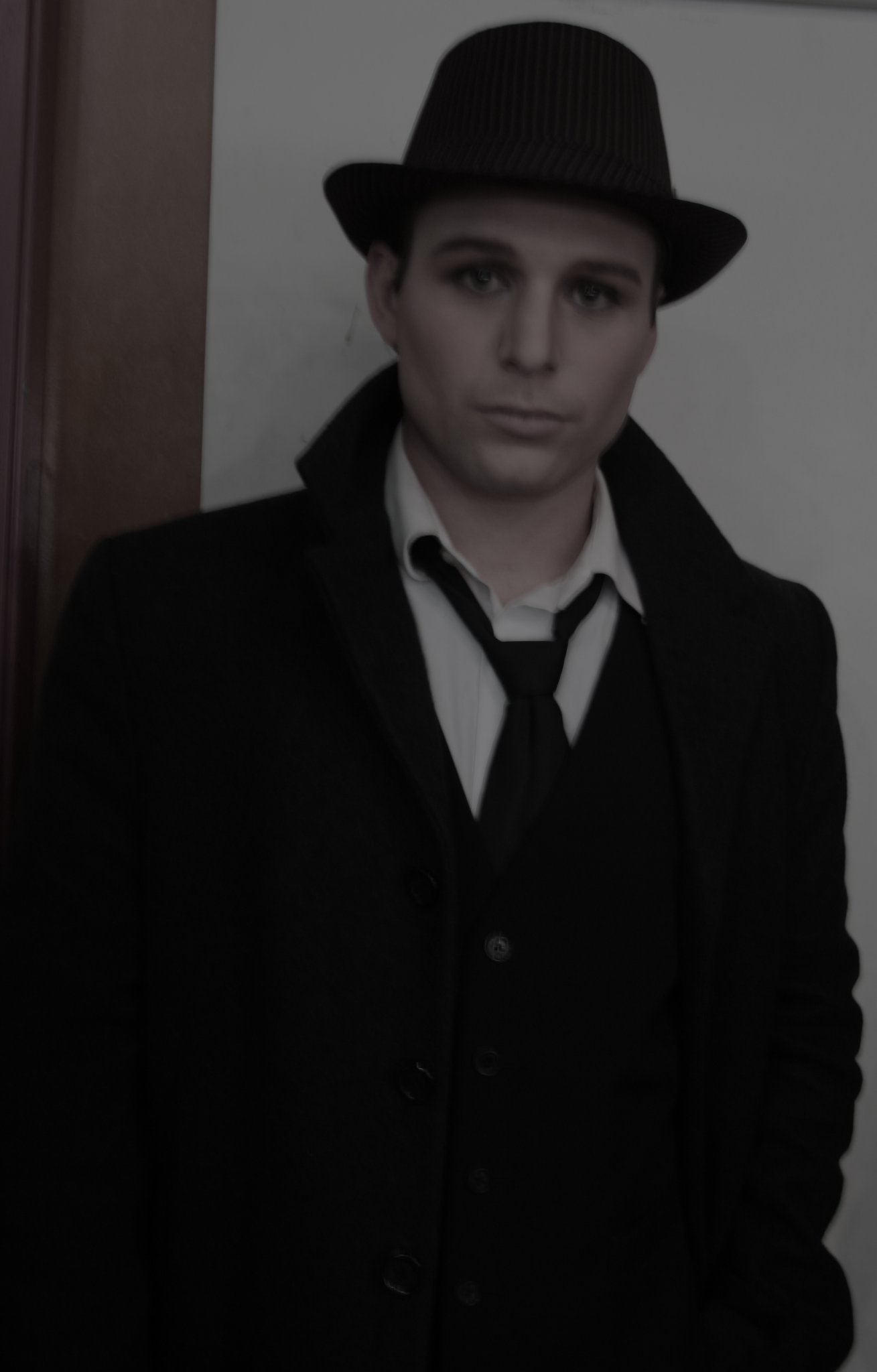 Фото - Conor Gomez: 1309x2048 / 95 Кб