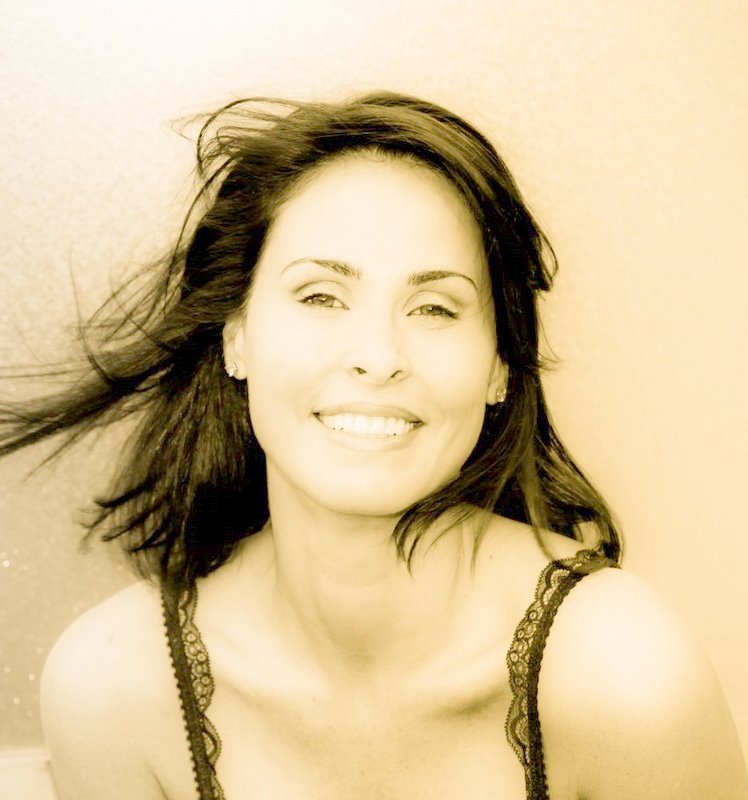 Фото - Sophie Gendron: 748x800 / 72 Кб