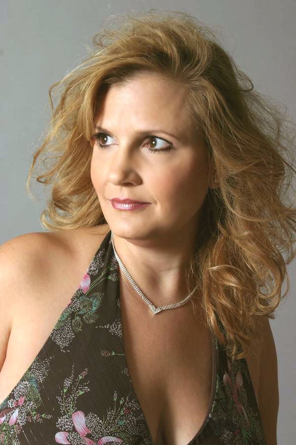 Фото - Shawn I. Chevalier: 600x900 / 85 Кб