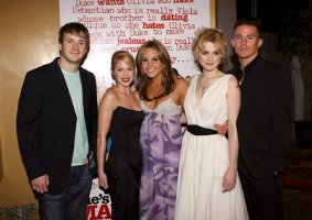 Фото - Лаура Рэмси: 283x200 / 16 Кб