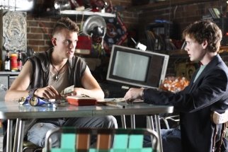 Фото - Тайлер Хилтон: 322x215 / 23 Кб