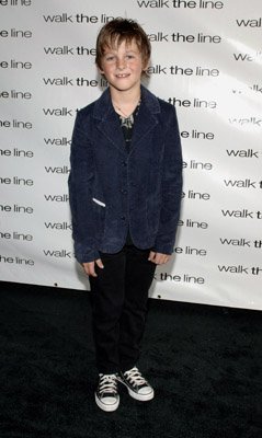 Фото - Ридж Кэнайп: 239x400 / 22 Кб