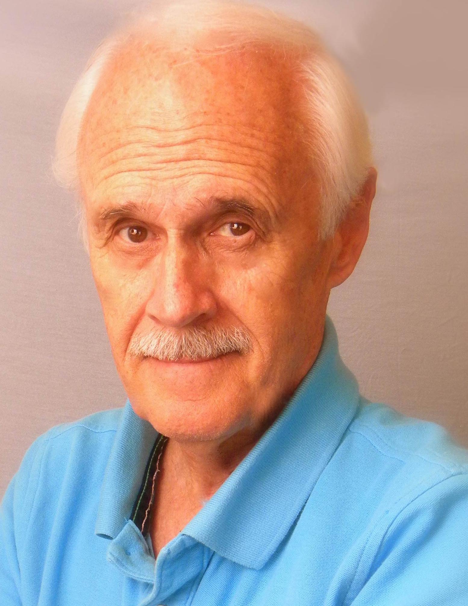 Фото - Donald Meyers: 1554x2013 / 389 Кб