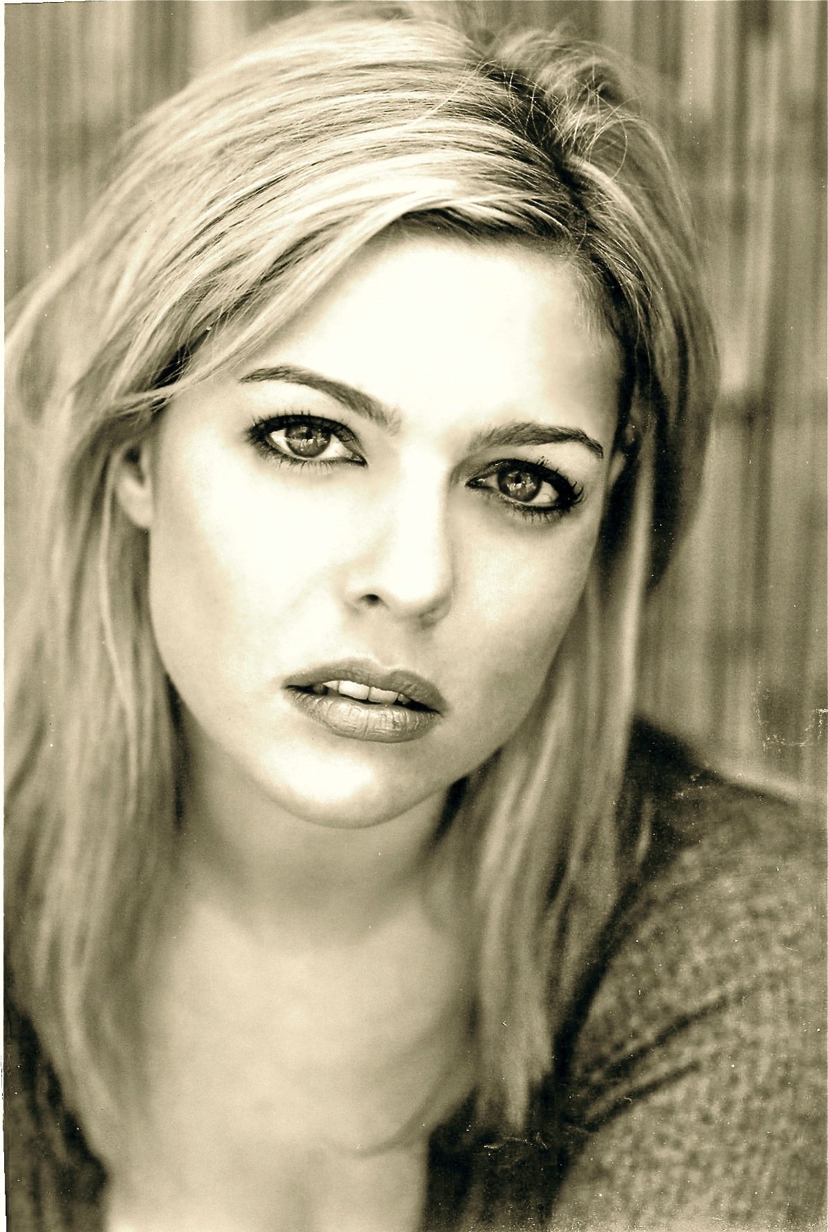 Фото - Carly Reeves: 1194x1776 / 343 Кб