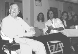 Фото - Jake Garber: 316x222 / 14 Кб