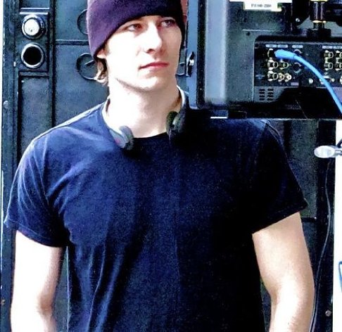 Фото - Andrew Napier: 486x472 / 58 Кб