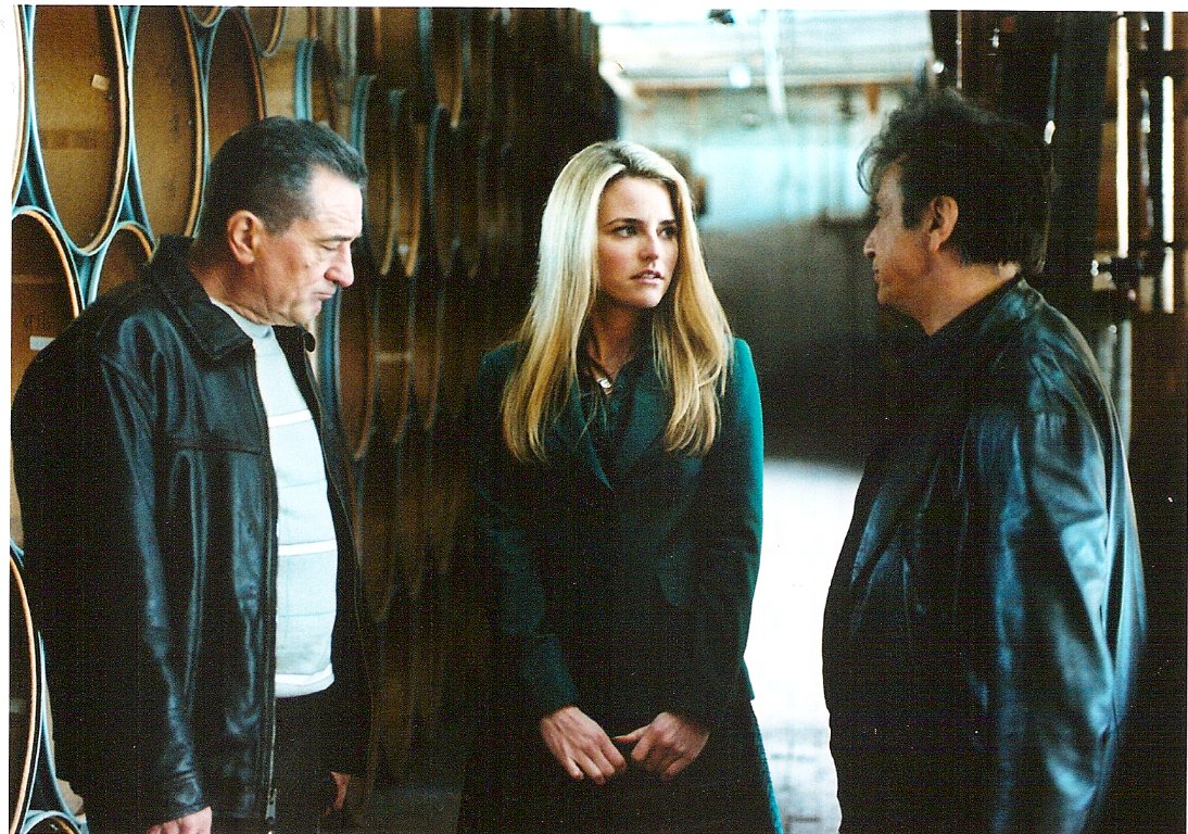 Фото - Трилби Гловер: 1094x768 / 284 Кб