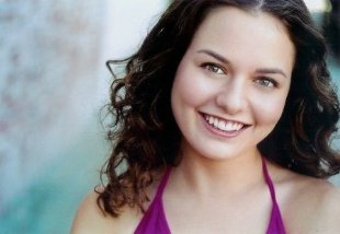 Фото - Дженна Гэвигэн: 310x214 / 14 Кб