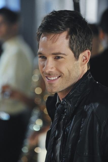 Фото - Люк МакФарлейн: 426x640 / 33 Кб