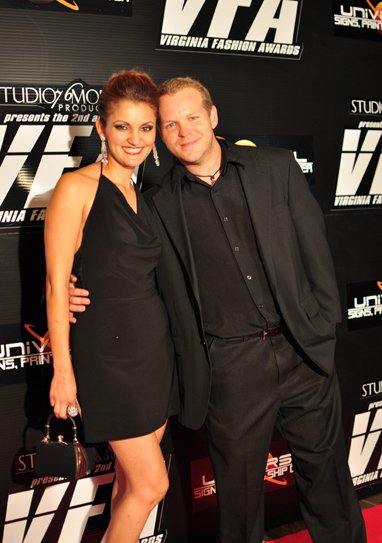 Фото - Джей Гейтс: 382x543 / 44 Кб