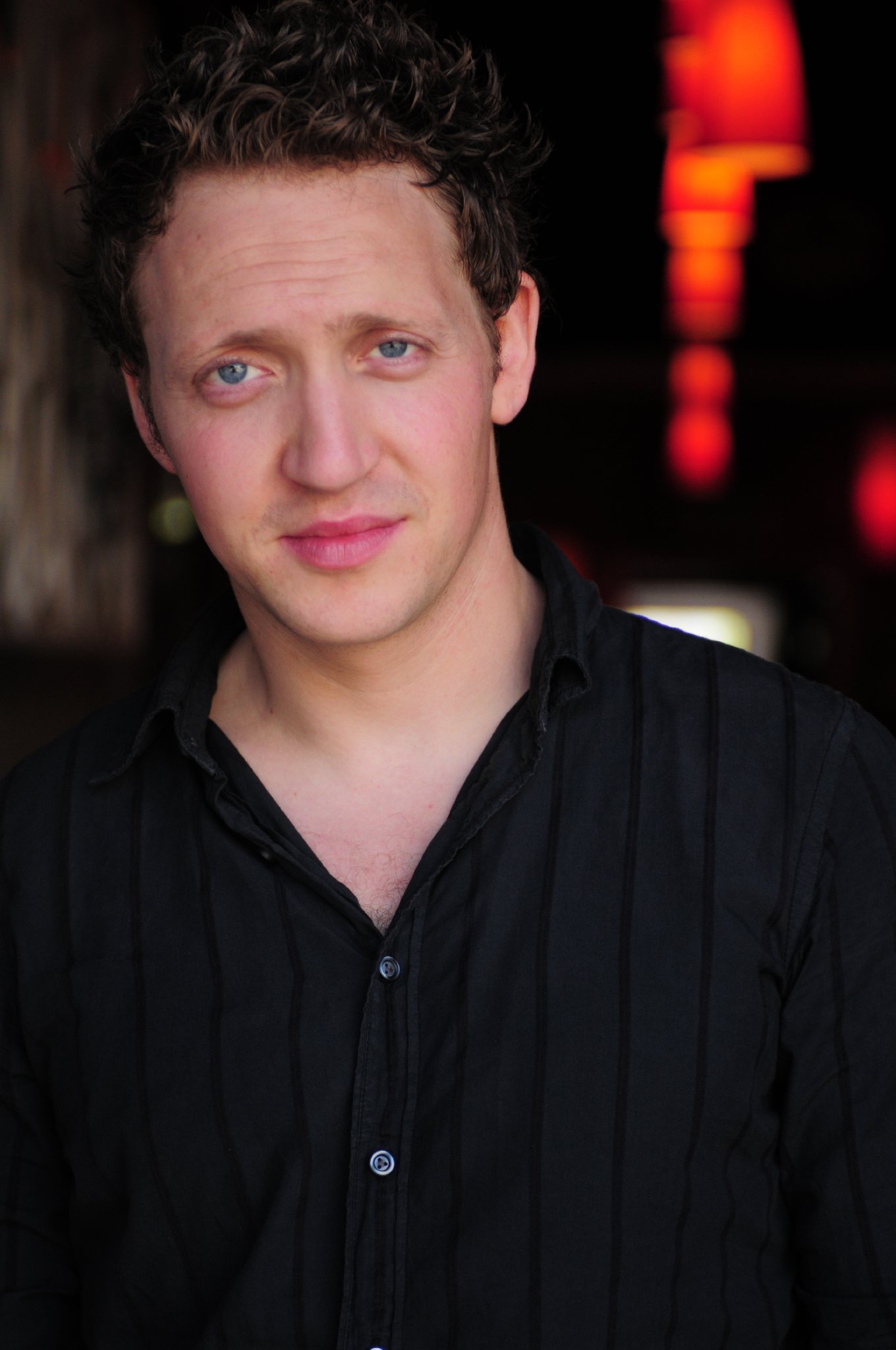 Фото - Джои Клейн: 1360x2048 / 211 Кб