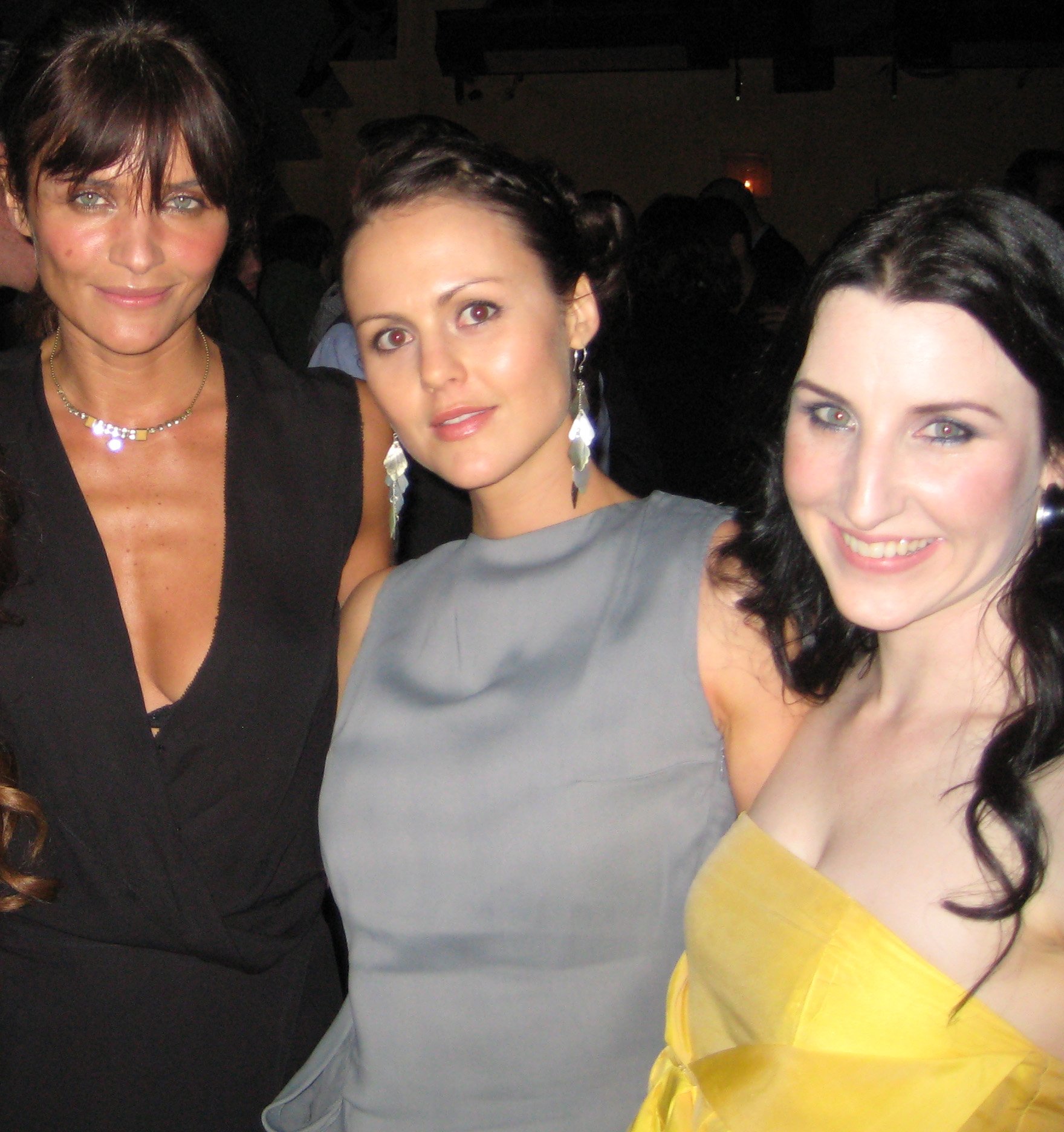 Фото - Megan Franich: 1760x1872 / 416 Кб