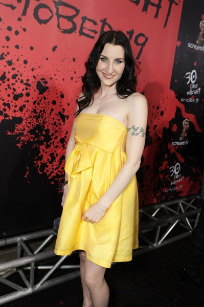 Фото - Megan Franich: 399x600 / 52 Кб