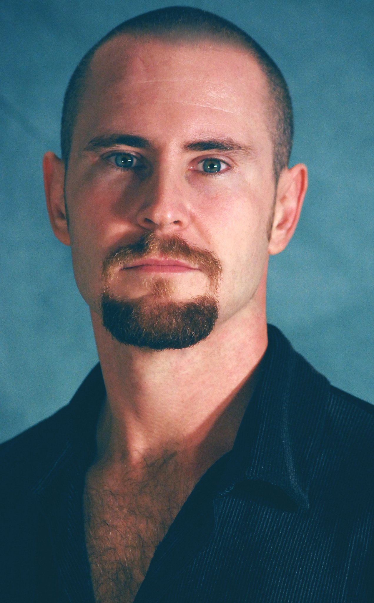 Фото - Крис Адлер: 1271x2048 / 332 Кб