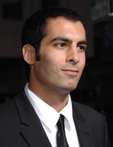 Фото - Merik Tadros: 463x600 / 39 Кб