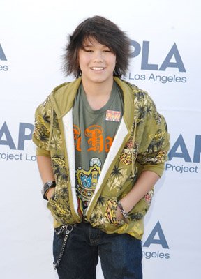 Фото - Бубу Стюарт: 288x400 / 26 Кб