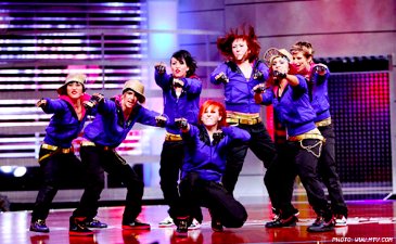 Фото - Julie 'Jules' Urich: 365x225 / 33 Кб